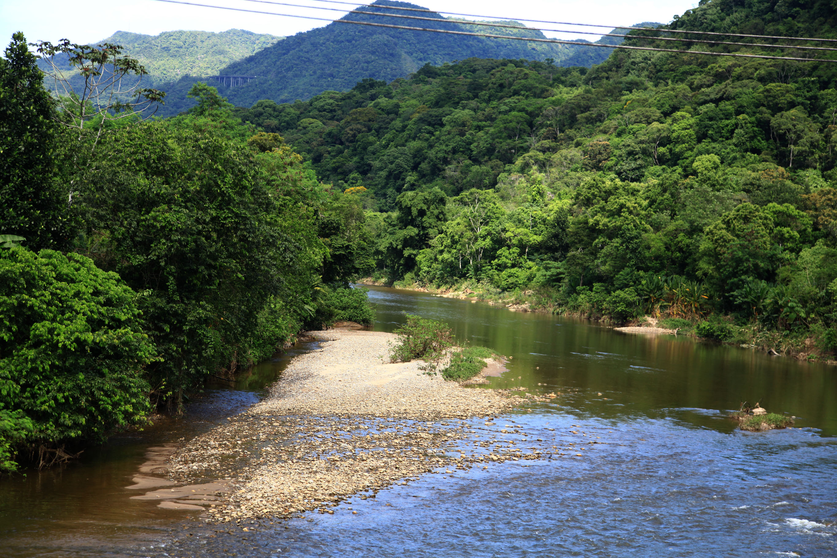 Cinco rios de Cubatão serão alvo de estudos pelo DAEE para dragagem.